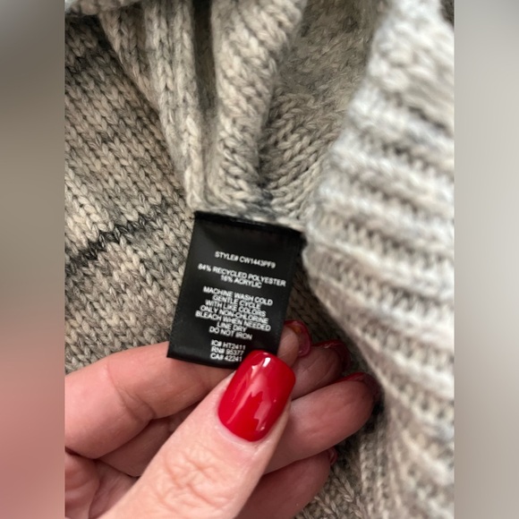 Sanctuary Acrylic Blend Gray Cable Knot Turtleneck Sweater Women’s size Small - Picture 12 of 15